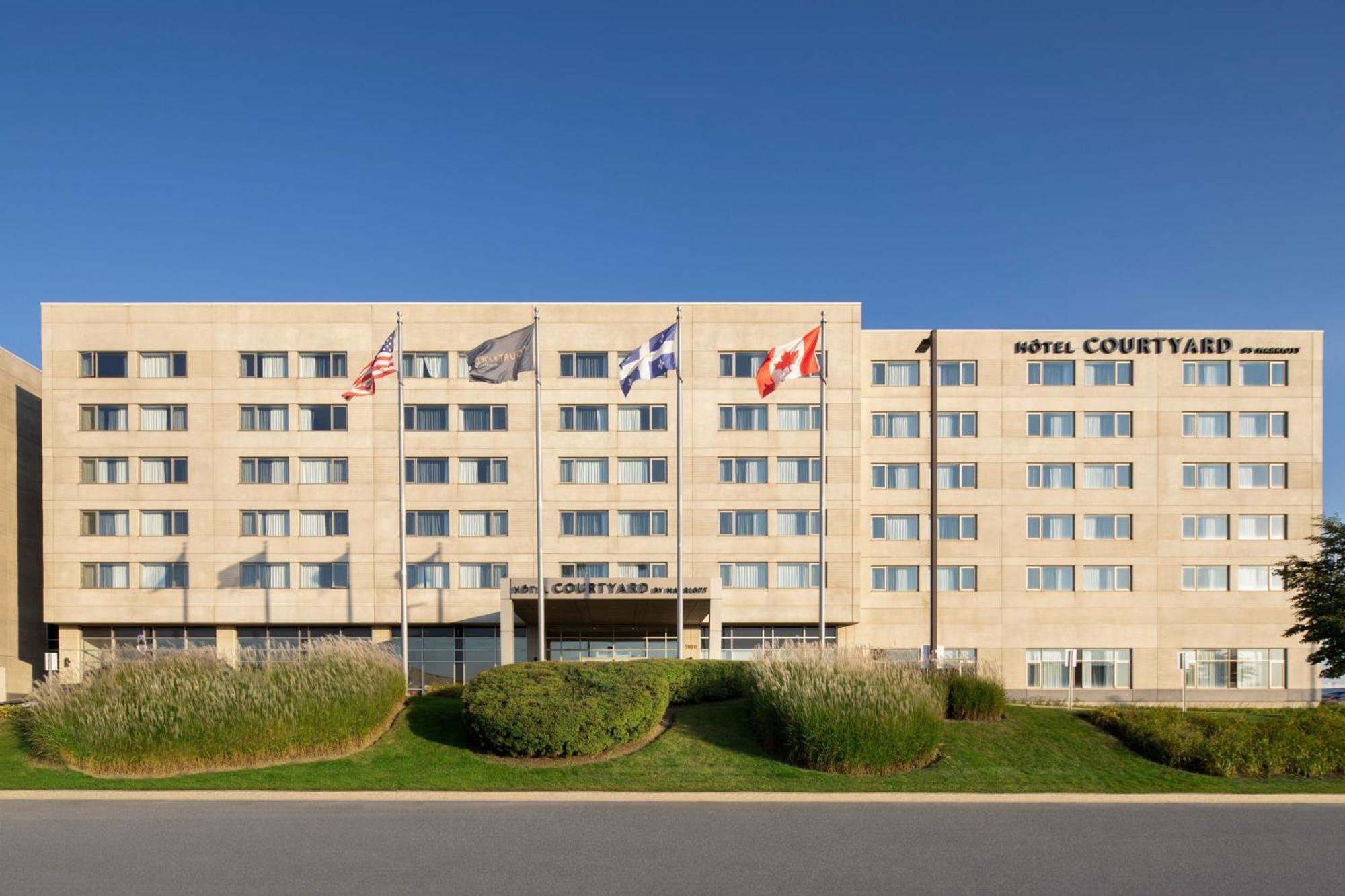 Courtyard By Marriott Montreal Airport Hotel Dorval Exterior foto